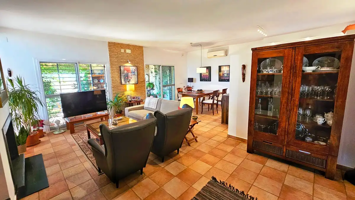Living room of Houses for sale in El Madroño  with Air Conditioner and Private garden