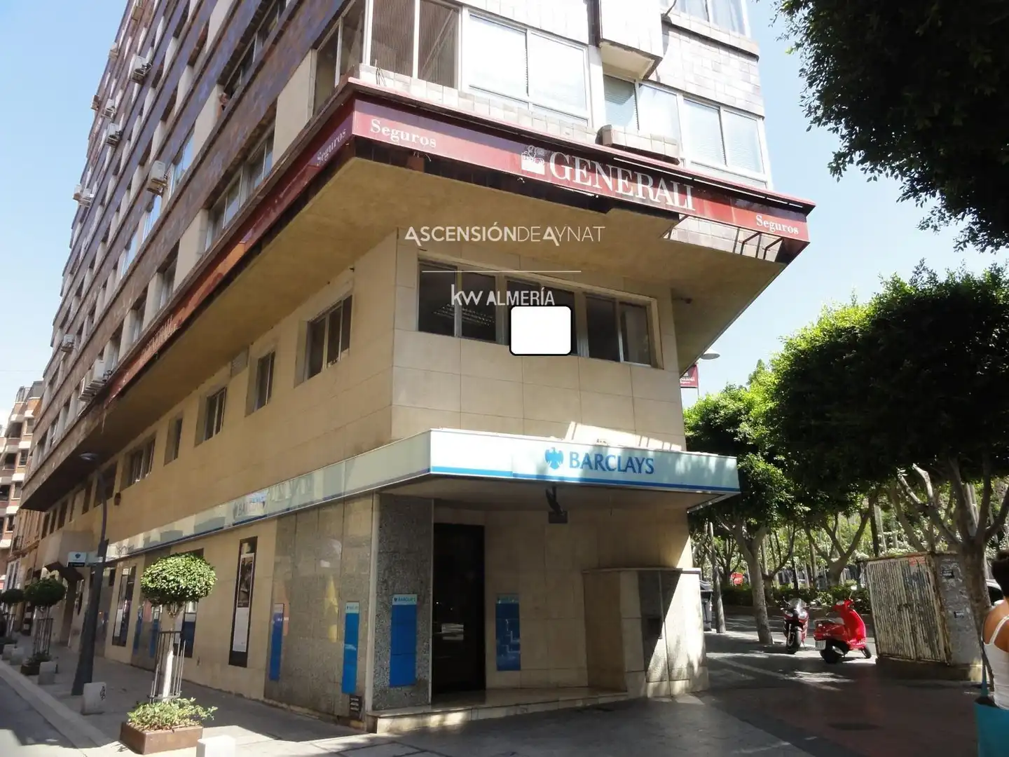 Oficina amb ascensor de lloguer a MARQUÉS DE COMILLAS