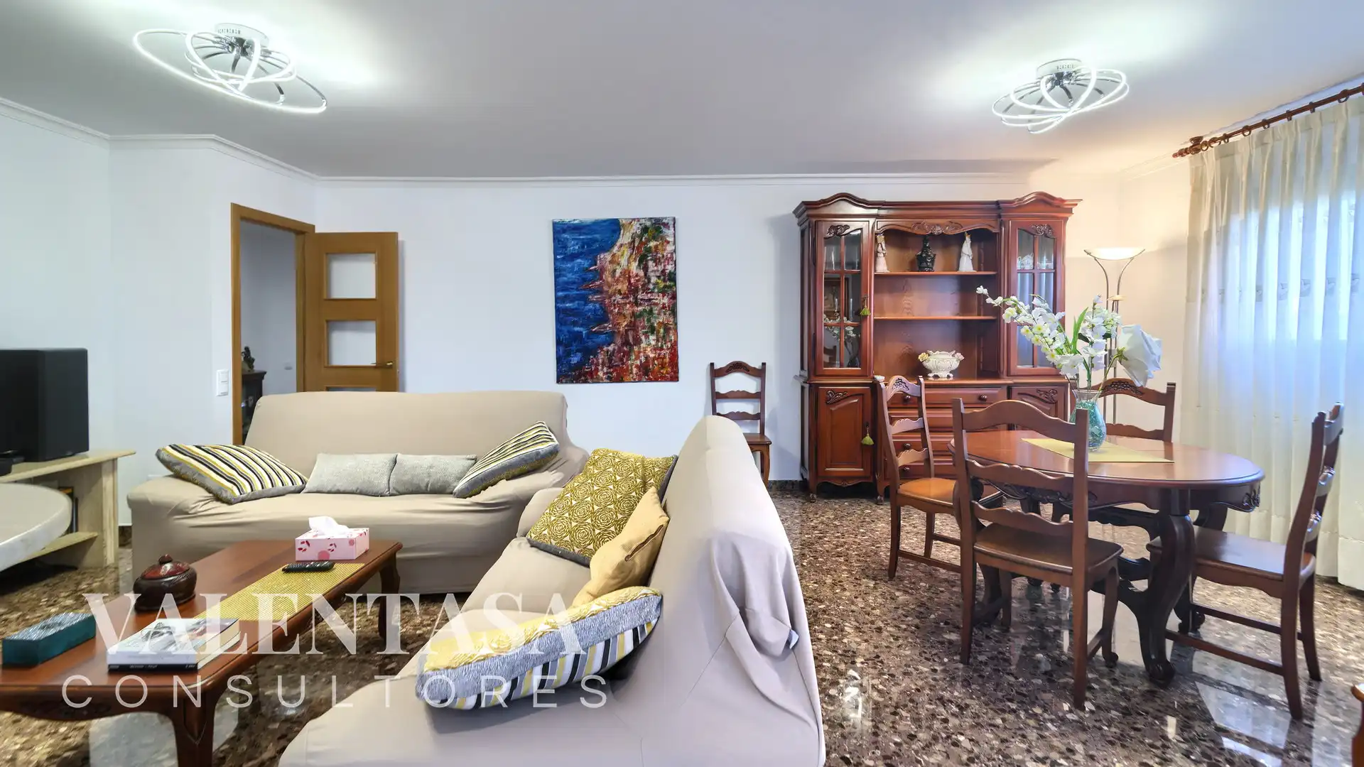 Sala de estar de Piso en venta en Valencia con Aire acondicionado, Calefacción y Amueblado