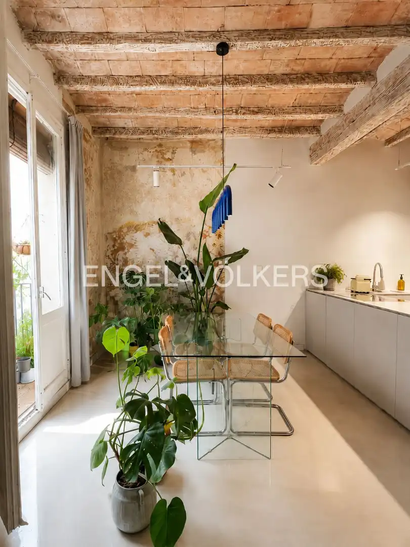 Comedor de Piso de alquiler en Barcelona con Aire acondicionado y Calefacción