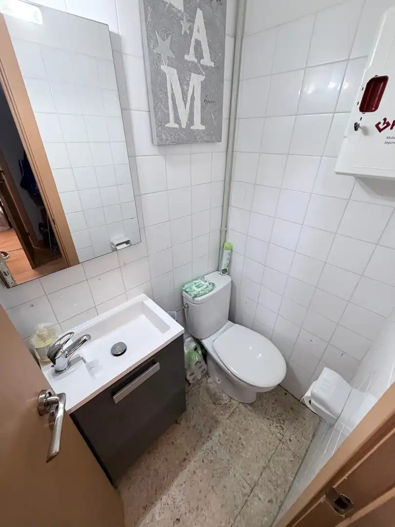Local comercial en venda a Carrer de Huelva, imagen 4