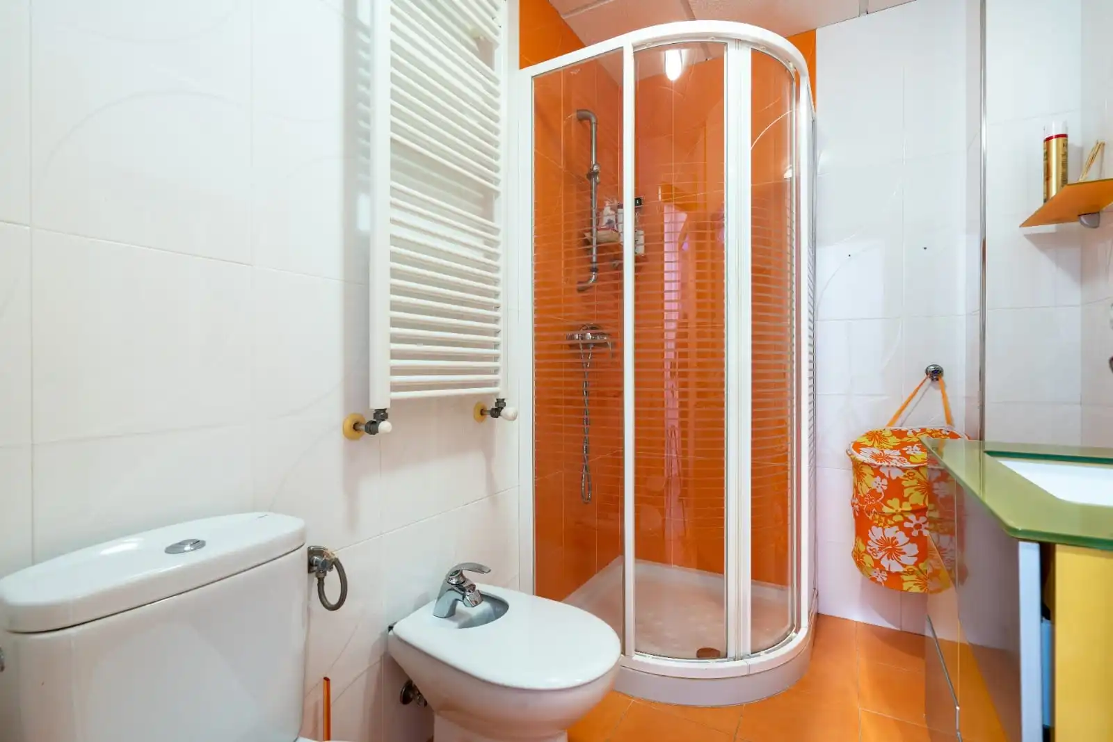Baño de Casa o chalet en venta en Almería con Aire acondicionado, Calefacción y Jardín privado