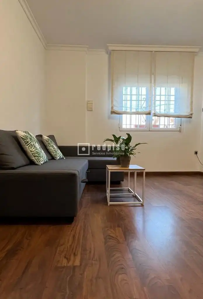 Wohnzimmer von Wohnung zur Miete in Armilla mit Klimaanlage und Möbliert