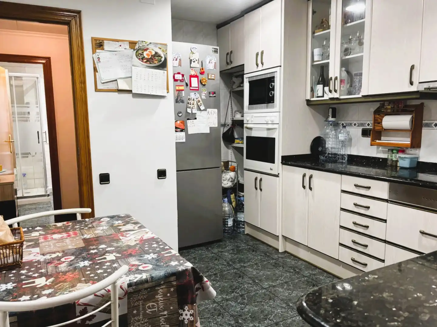 Cocina de Piso en venta en Terrassa con Calefacción