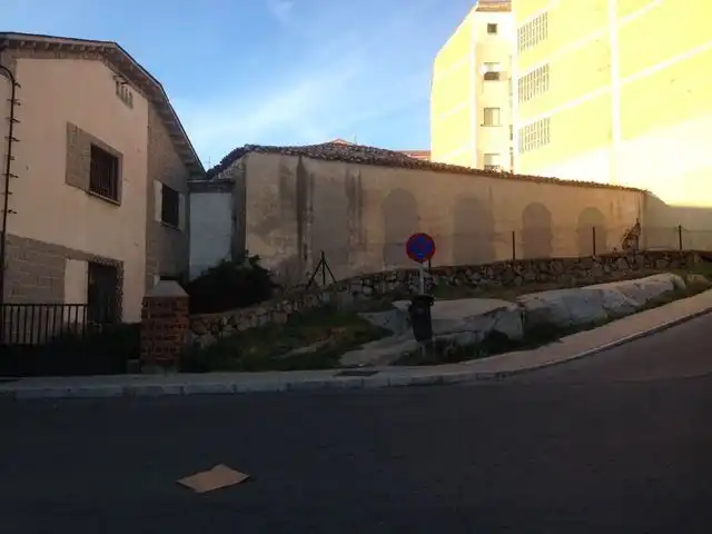 Vista exterior de Residencial en venda en Ávila