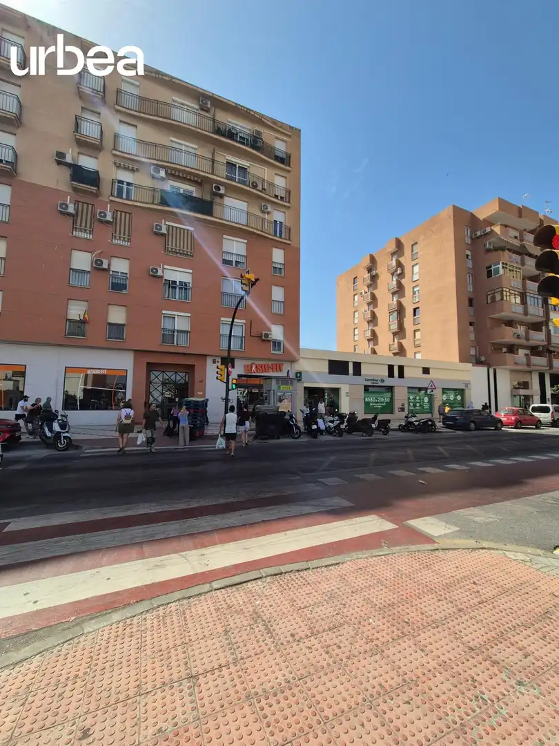 Vista exterior de Piso de alquiler en Málaga con Calefacción, Amueblado y Balcón