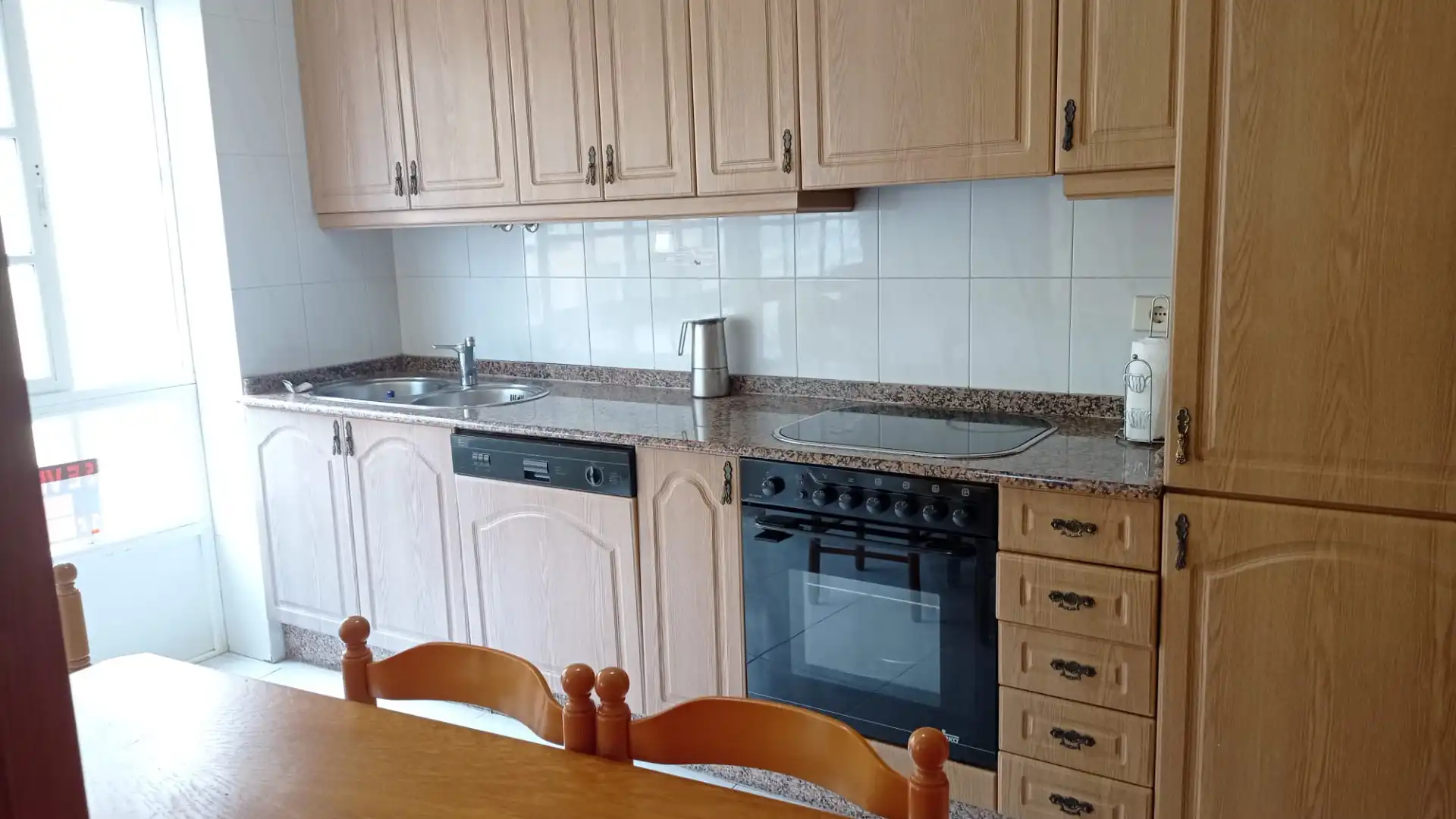 Cuina de Pis en venda en Foz amb Calefacció, Terrassa i Traster