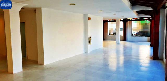 Local comercial en Alquiler en Vallesequillo