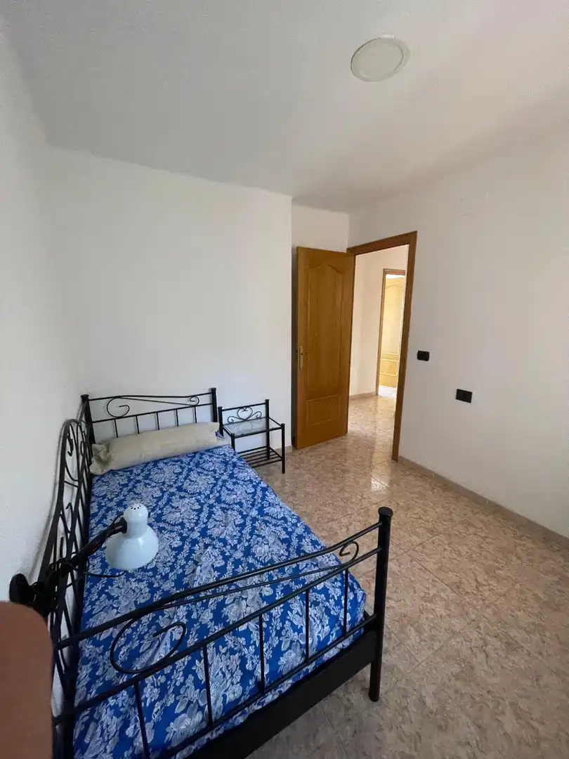 Dormitori de Apartament en venda en L'Alcora amb Balcó