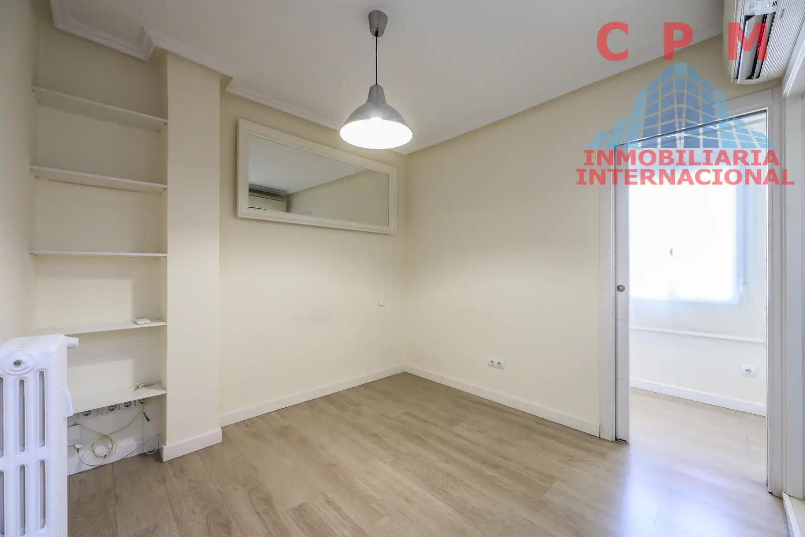 Bedroom of Attic for rent in Madrid  with Air Conditioner, Heating and Parquet flooring