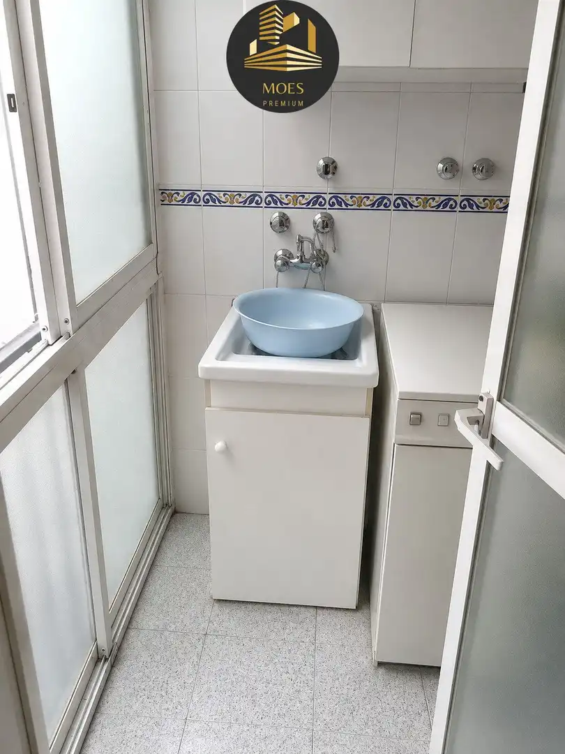 Baño de Piso en venta en Úbeda con Aire acondicionado y Calefacción