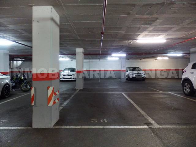 Garaje en Alquiler en Carrer d'Antoni Gaudí, 102 en Marianao