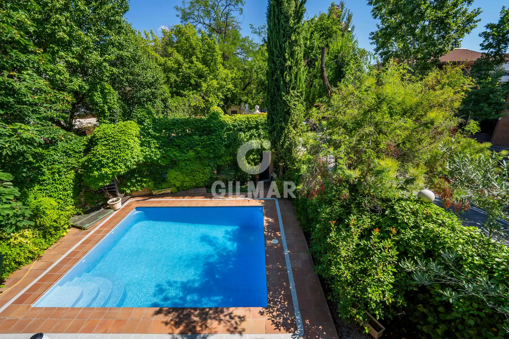 Jardín de Casa o chalet en venta en Madrid con Calefacción, Jardín privado y Piscina