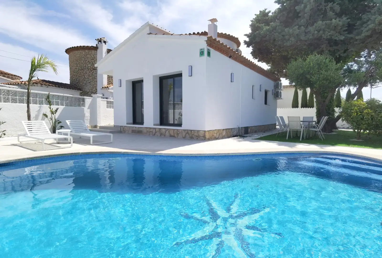 Haus mit Garten zum Verkauf in Carrer Alberes 199A