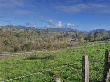 Residential land for sale in Nava