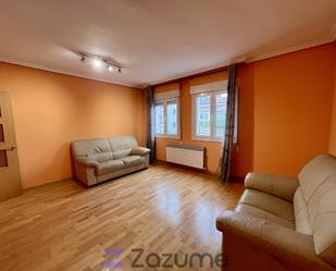 Living room of Flat to rent in Vitoria - Gasteiz  with Heating, Parquet flooring and Terrace