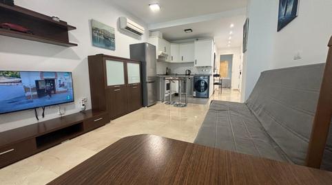 Foto 4 de Apartament de lloguer a Calle de Florida, Colonia Madrid, Benidorm