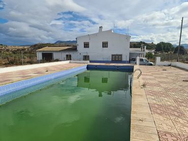 House for sale in N/A