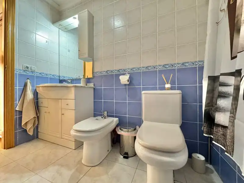 Bathroom of Flat for sale in Benejúzar  with Storage room and Furnished