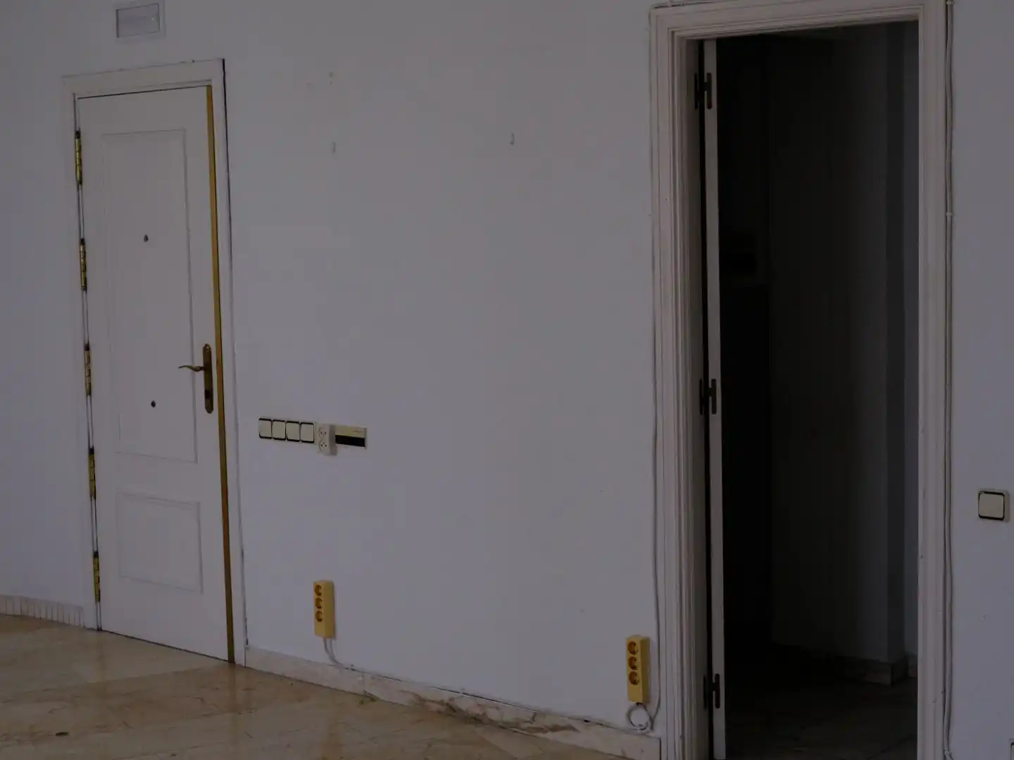 Büro zur Miete in Madrid mit Klimaanlage, Heizung und Terrasse