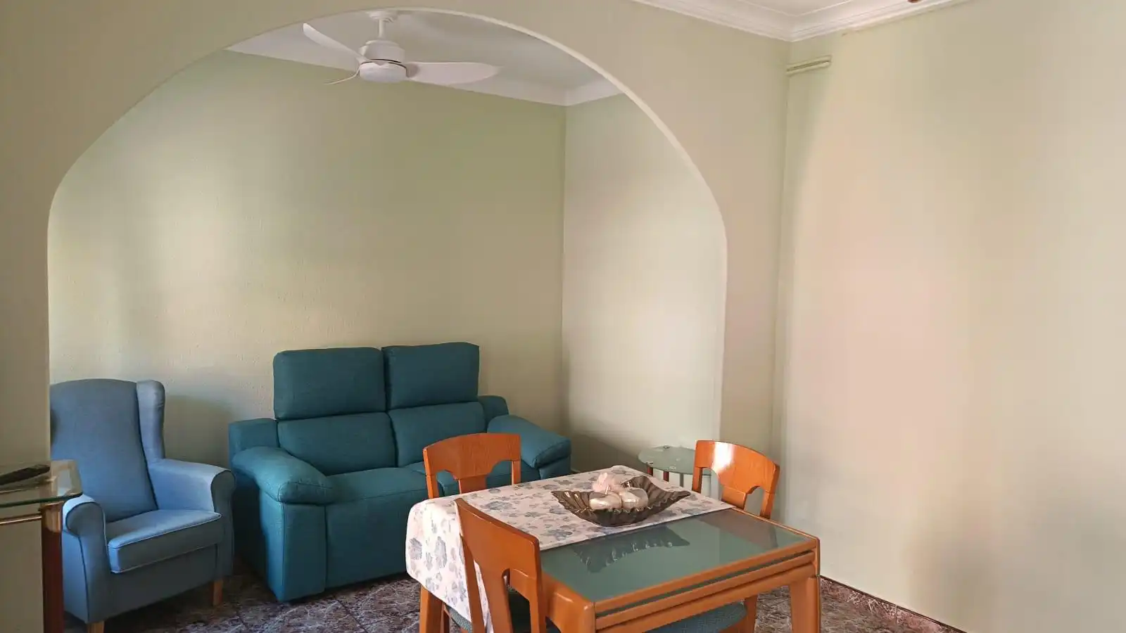 Comedor de Piso en venta en Barcelona con Calefacción