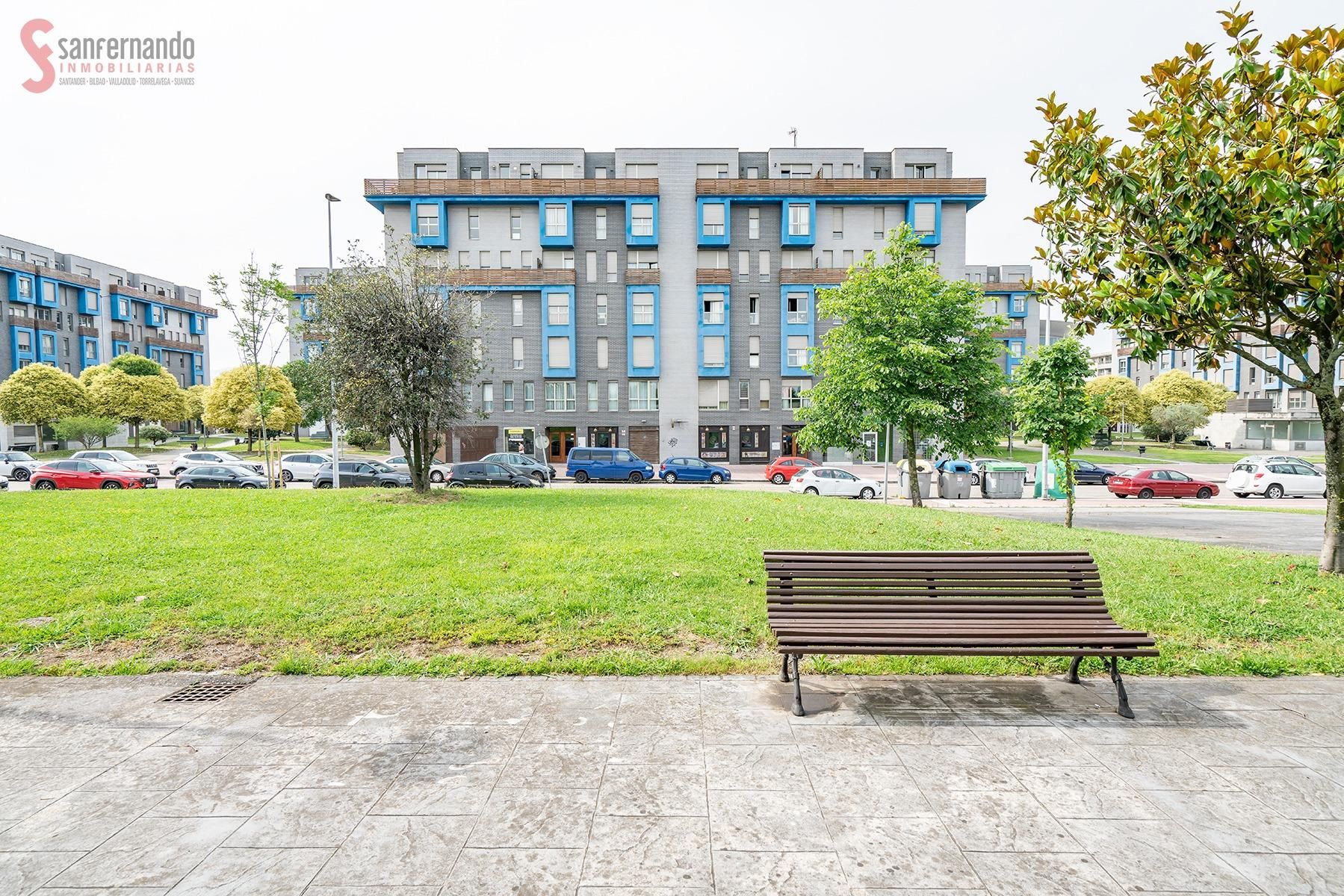 Vista exterior de Pis en venda en Santander amb Calefacció i Traster