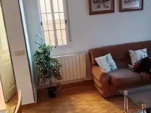 Sala de estar de Casa o chalet en venta en Escalona con Calefacción, Terraza y Trastero