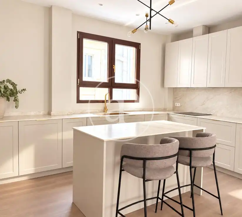 Wohnung mit Balkon zum Verkauf in L'Eixample, imagen 3