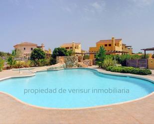 Piscina de Casa o xalet en venda en Cuevas del Almanzora amb Jardí privat, Terrassa i Piscina comunitària