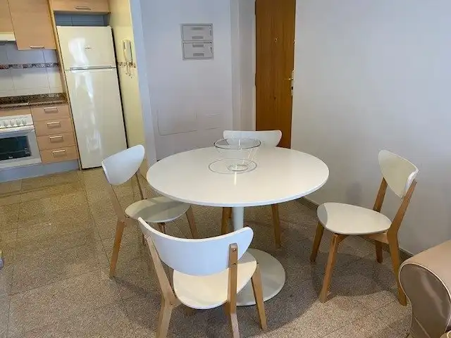 Menjador de Apartament de lloguer en Murcia amb Aire condicionat, Calefacció i Traster