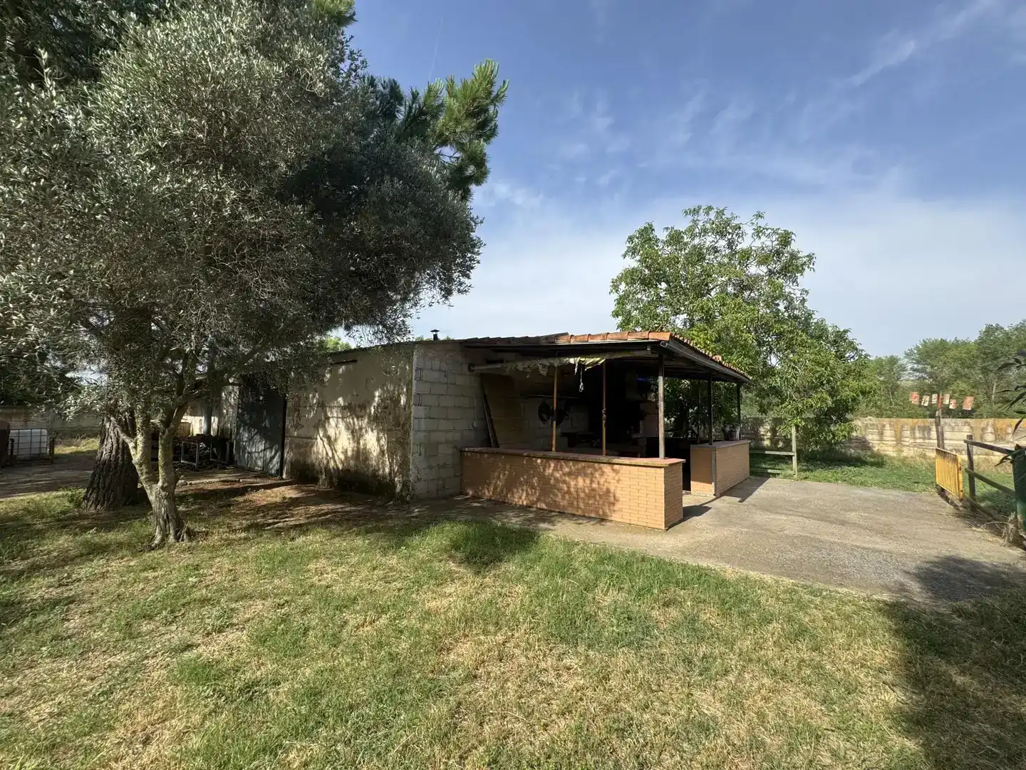 Vista exterior de Finca rústica en venda en Lodosa amb Jardí privat, Piscina i Moblat