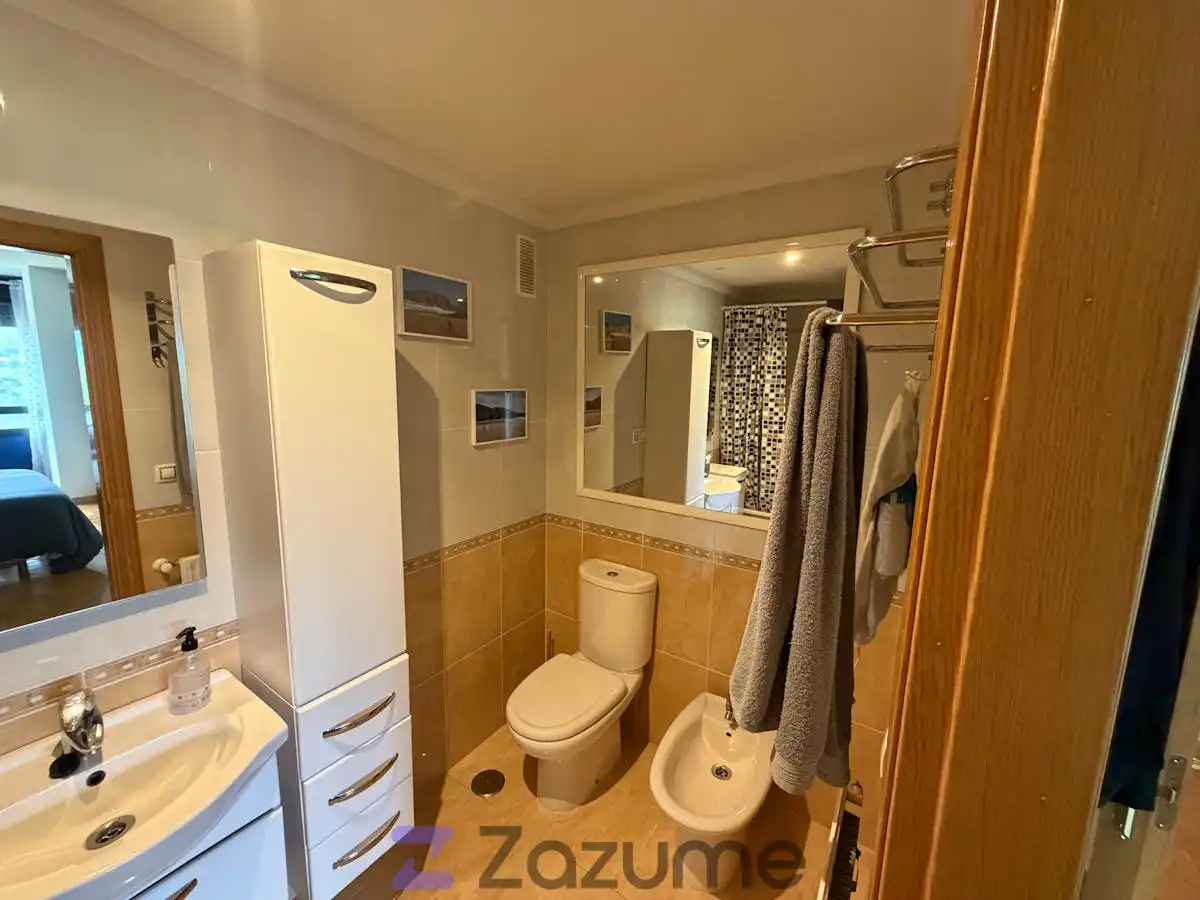 Bathroom of Flat for rent in Llanes  with Heating, Furnished and Oven