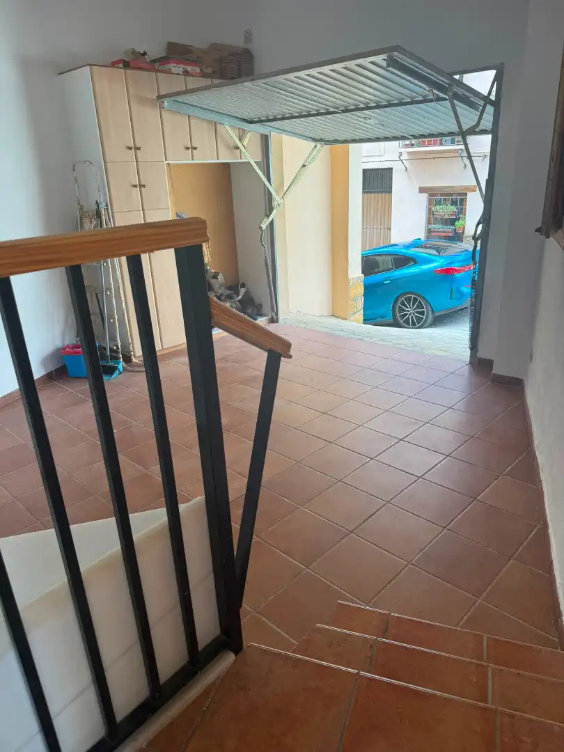 Casa adosada en venda en Cortes de Arenoso amb Calefacció, Moblat i Forn