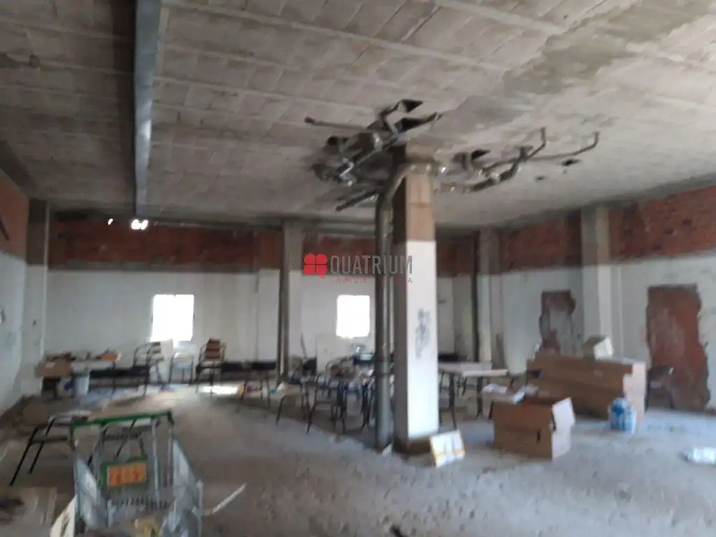 Local comercial de lloguer a Castiñeiriño - Cruceiro de Sar, imagen 4