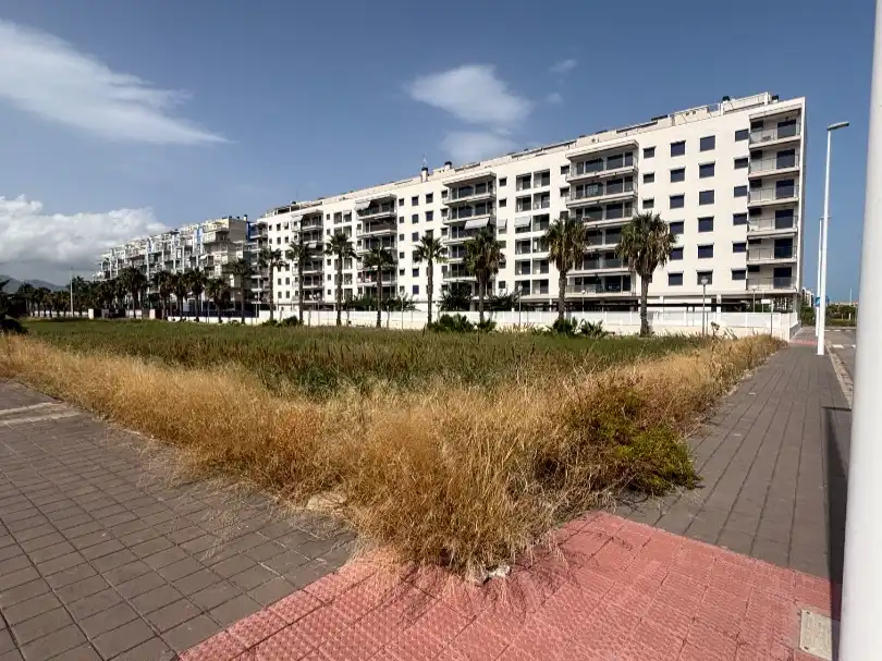 Terrain résidentiel à vendre à Calle Granada 17, imagen 3