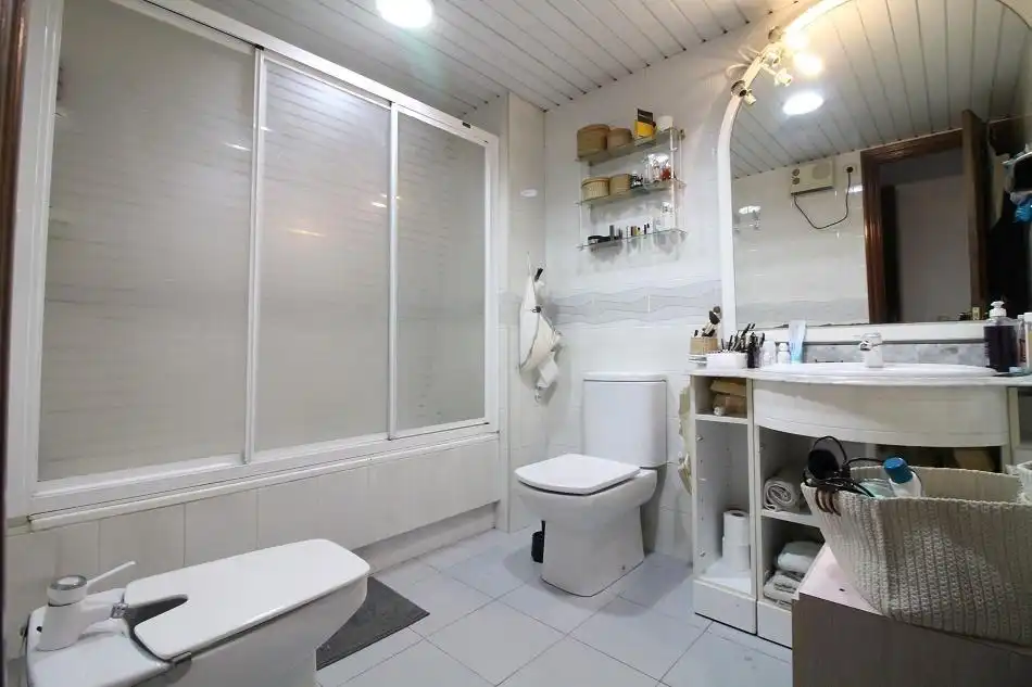 Baño de Piso en venta en Manresa con Aire acondicionado y Calefacción