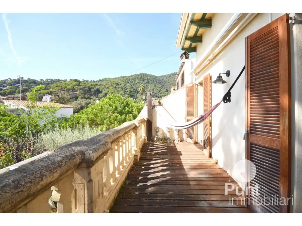 Vista exterior de Casa o chalet en venta en Premià de Dalt con Calefacción, Jardín privado y Parquet