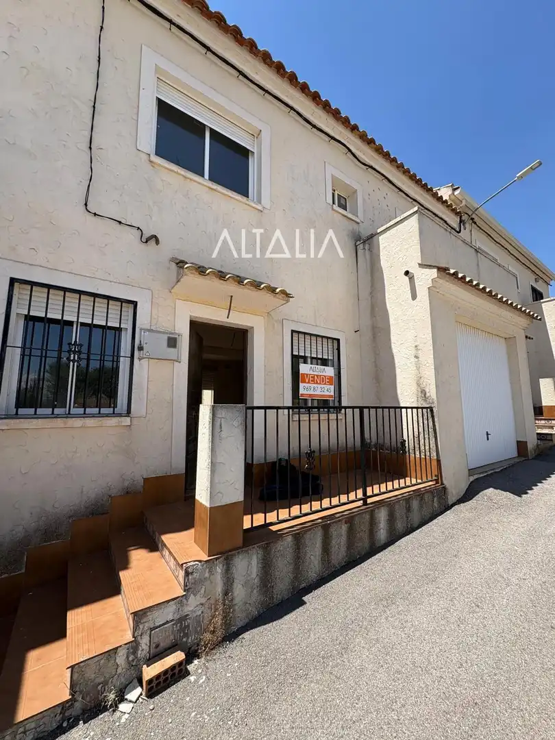 Vista exterior de Casa o chalet en venta en La Almarcha 