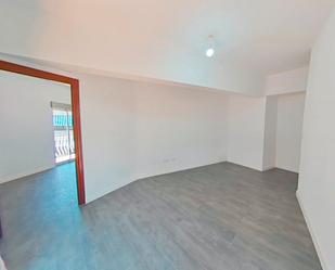 Flat to rent in  Madrid Capital  with Air Conditioner, Terrace and Oven