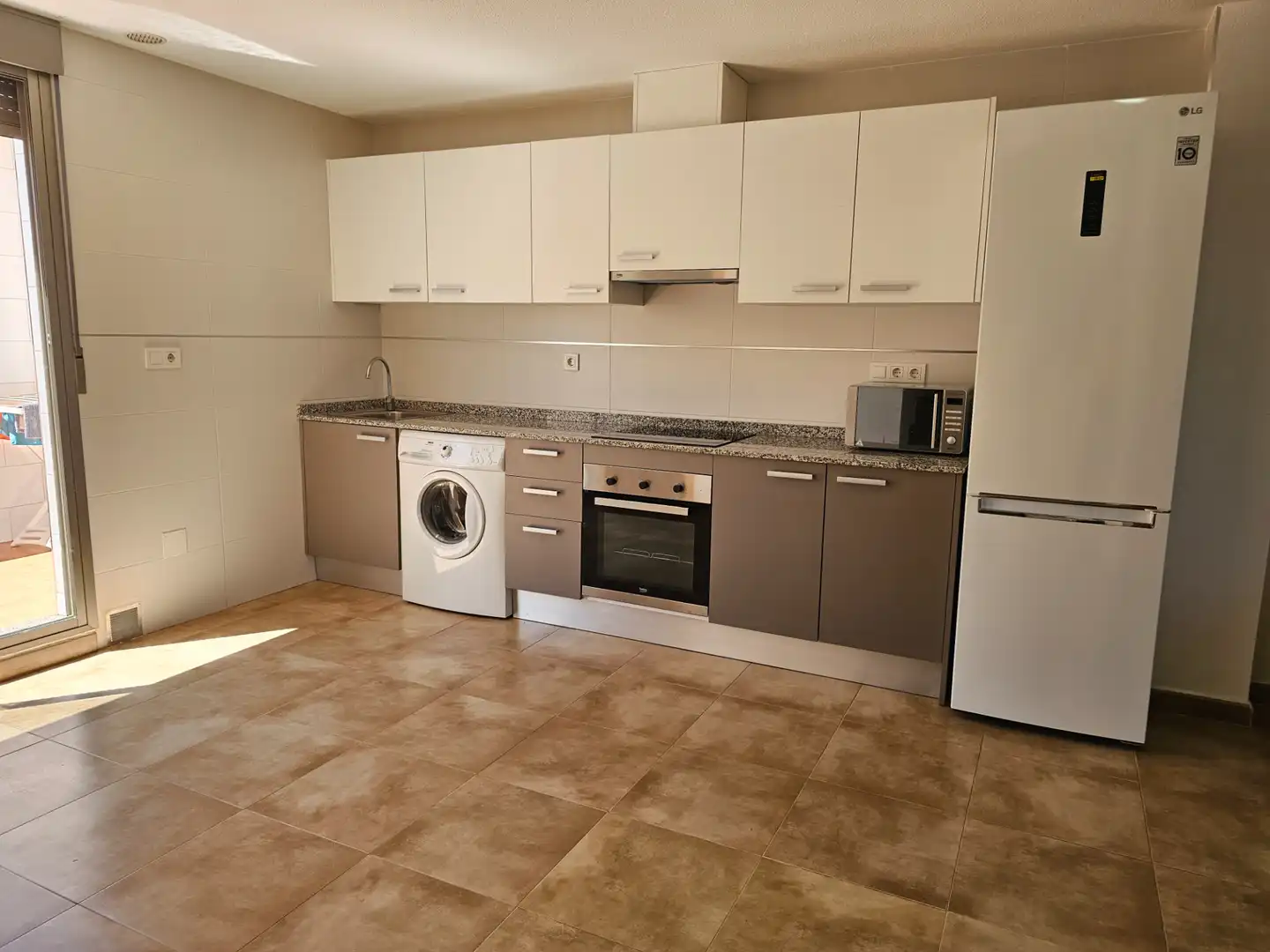 Kitchen of Detached homes for sale in Los Alcázares  with Air Conditioner, Heating and Private garden