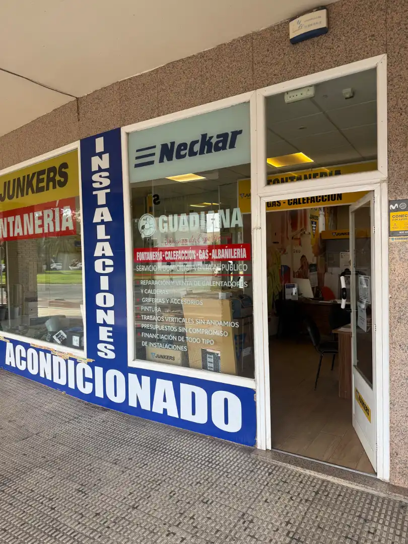 Geschaftsraum zur Miete in Badajoz mit Klimaanlage und Internet