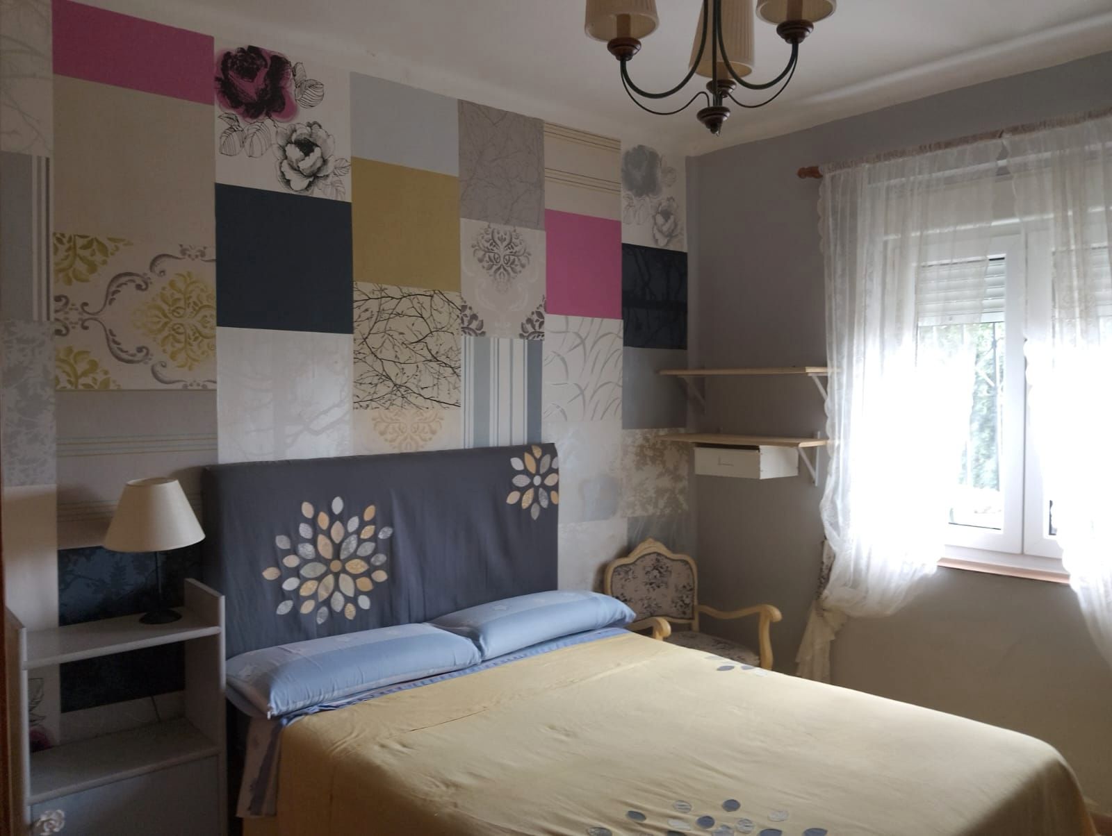 Habitación de Piso de alquiler en Avilés con Calefacción, Parquet y Amueblado