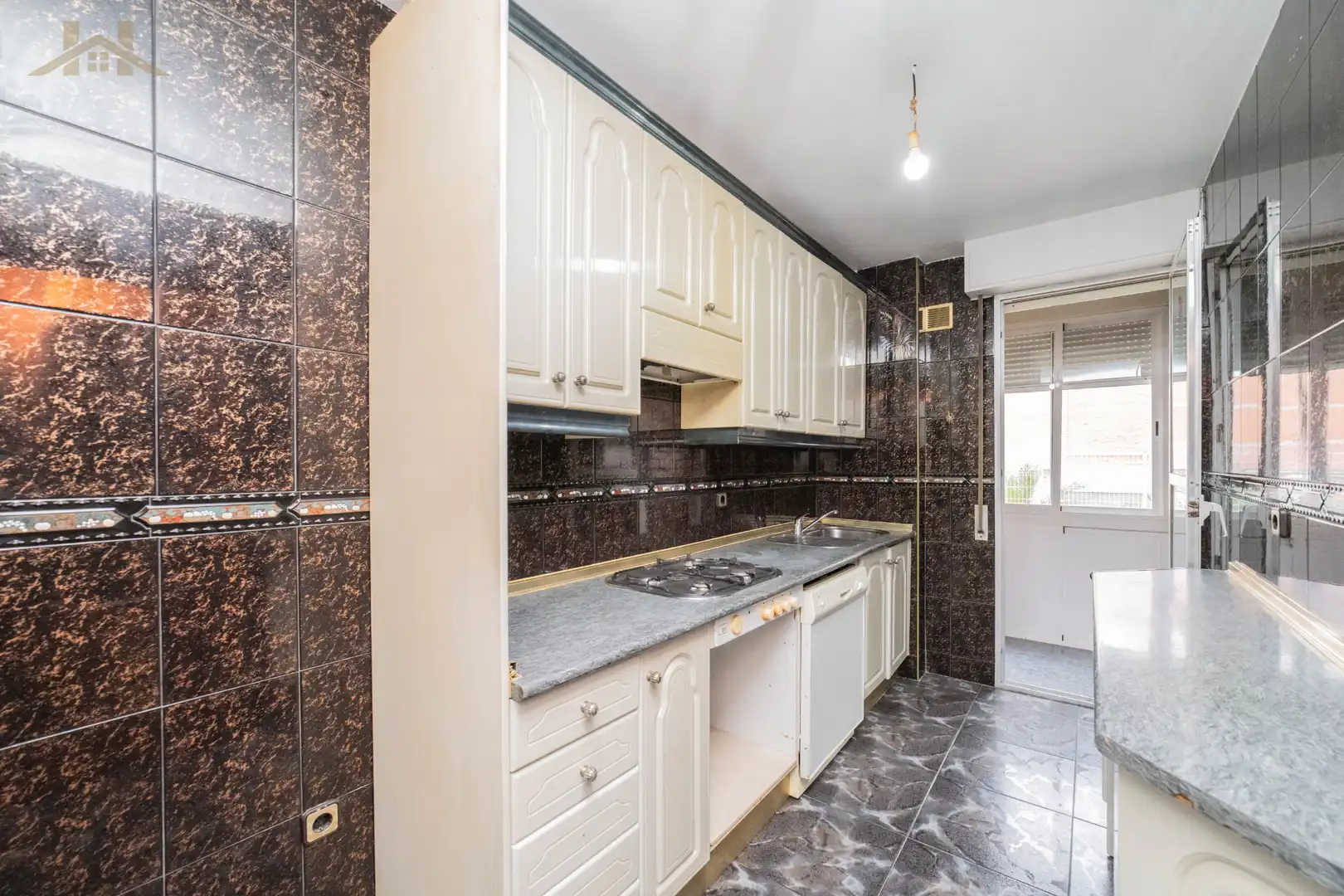Küche von Wohnung zum Verkauf in Fuenlabrada mit Heizung, Terrasse und Ofen