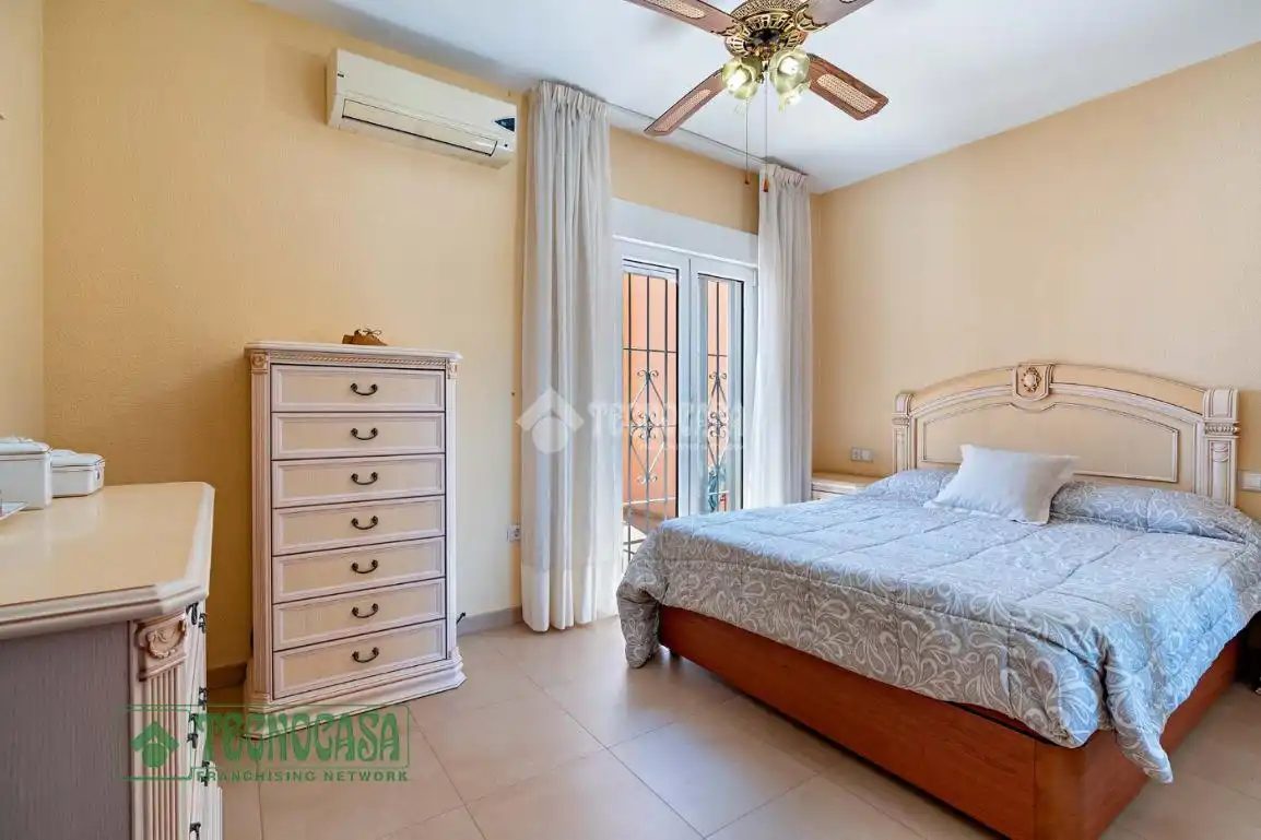 Habitación de Casa adosada en venta en Roquetas de Mar