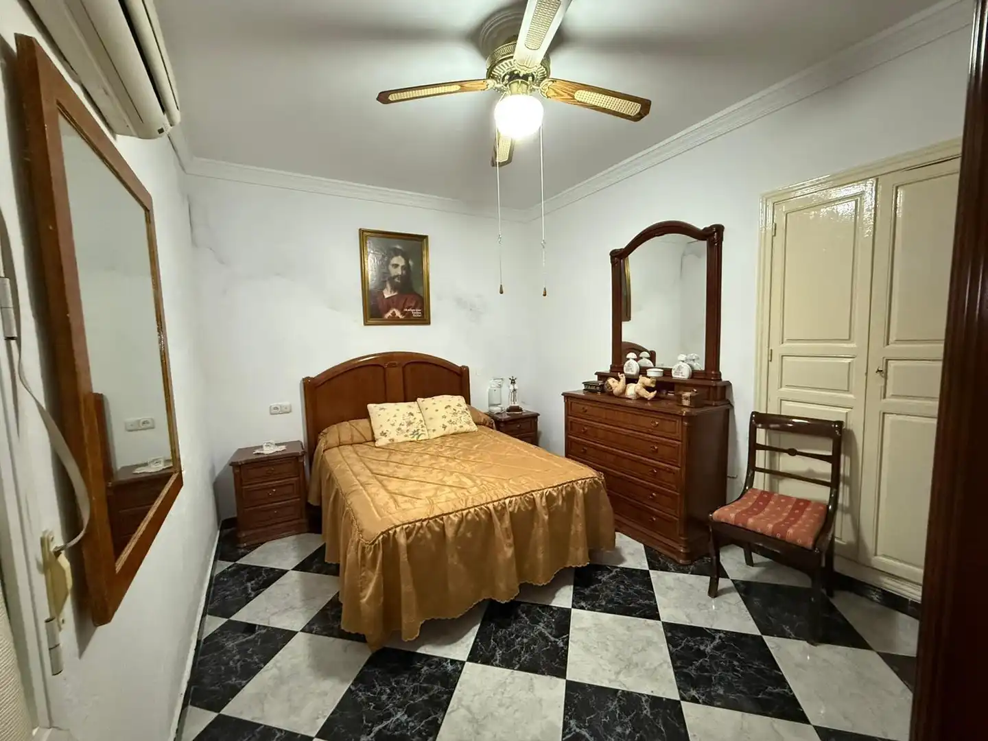 Dormitori de Casa o xalet en venda en Pizarra
