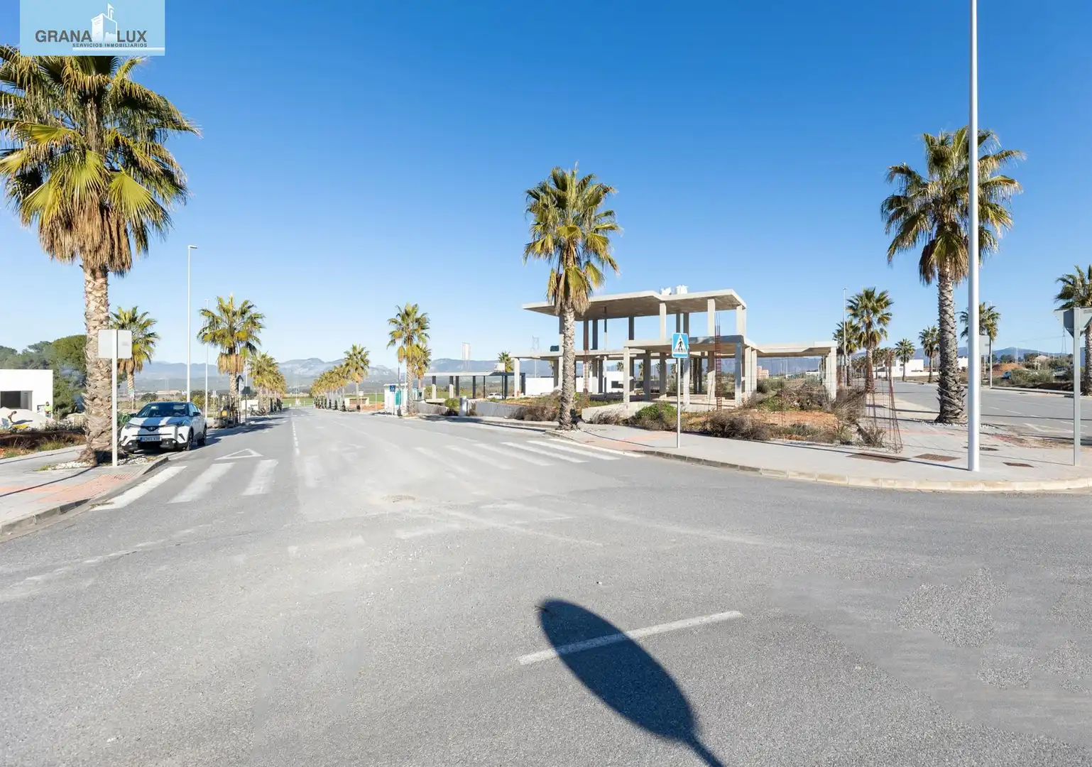 Außenansicht von Residential zum Verkauf in Calicasas