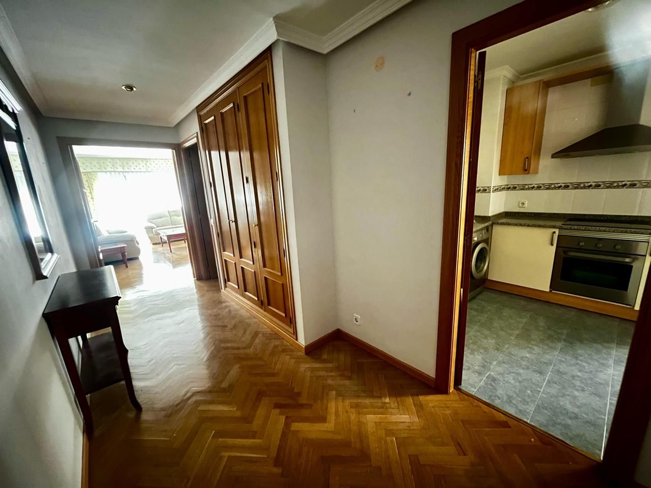 Bedroom of Flat for sale in Tarancón  with Parquet flooring, Terrace and Storage room