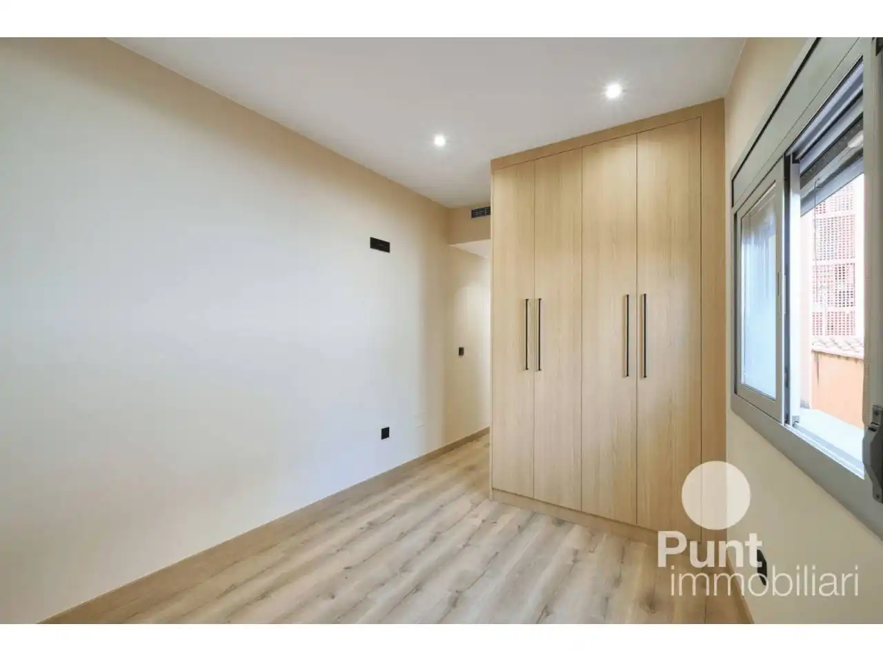 Dormitori de Pis en venda en Premià de Mar amb Aire condicionat, Calefacció i Parquet