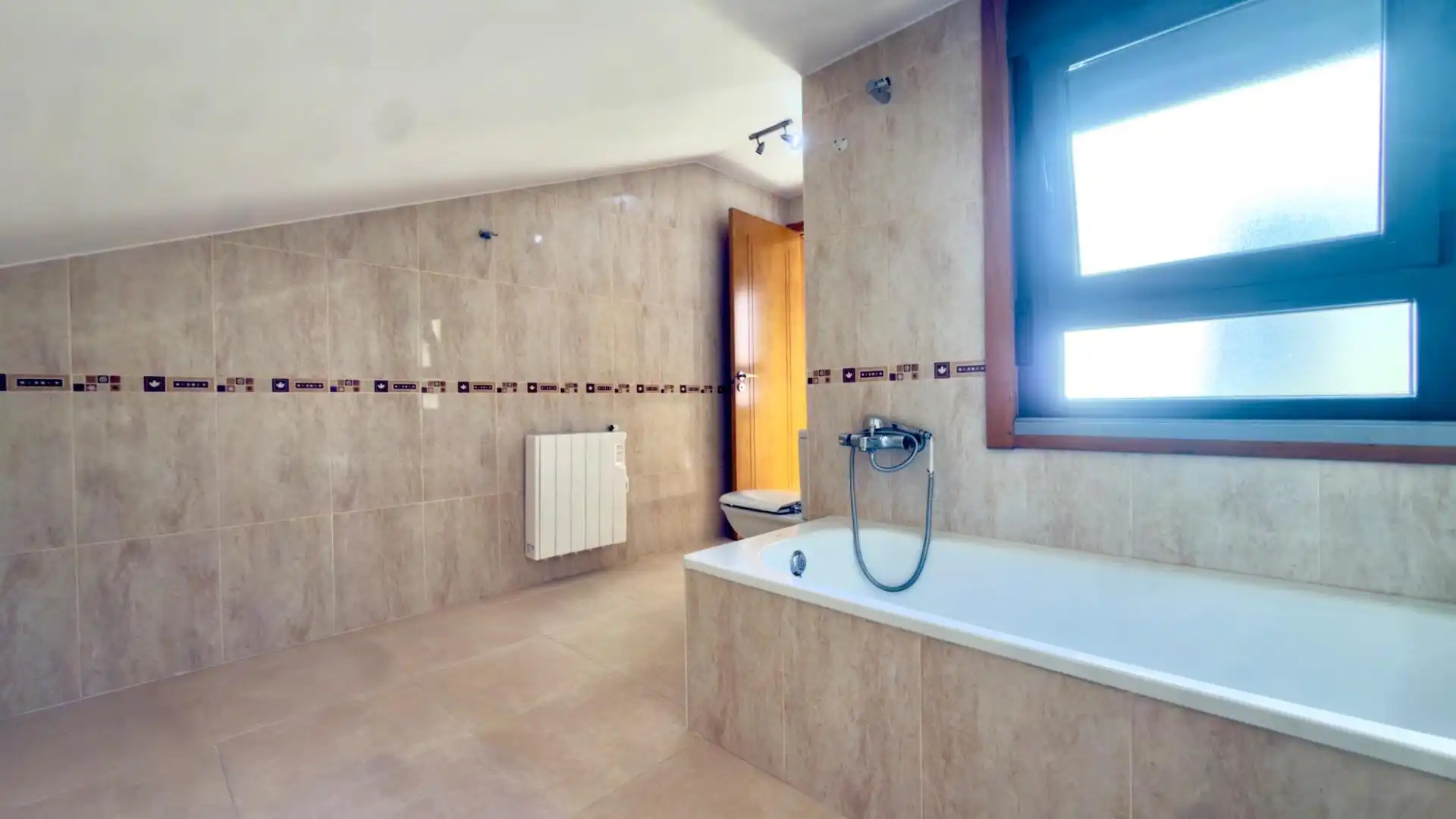 Maisonette zum Verkauf in Maceda, Ourense