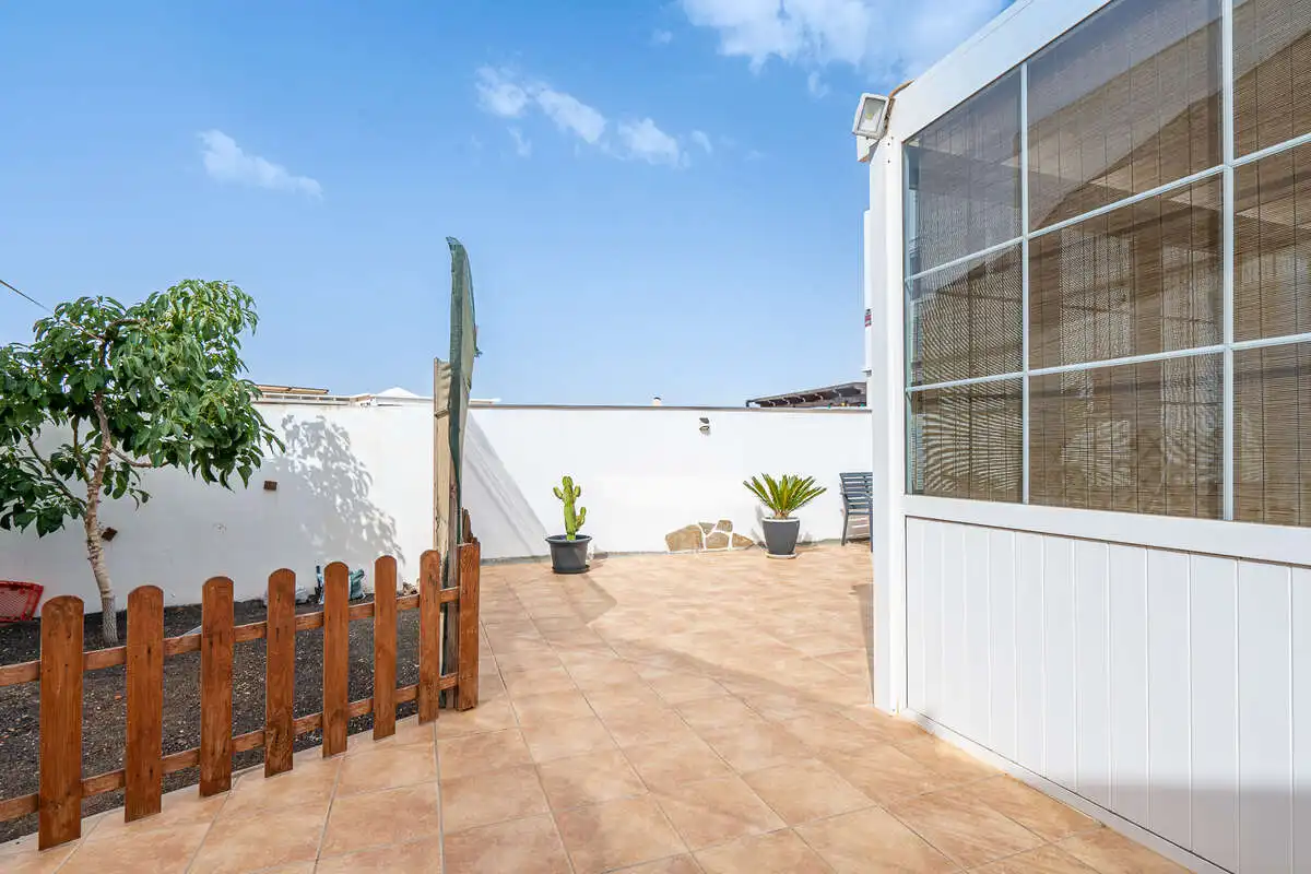 Terrace of Duplexes for sale in Teguise